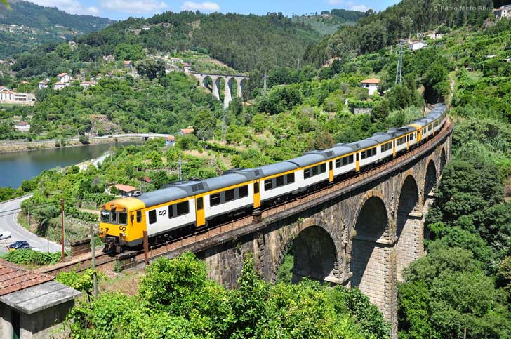 treno Douro