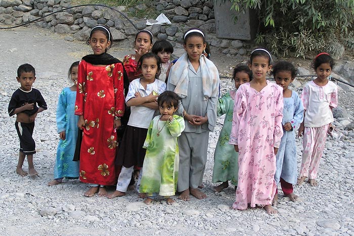 Oman, Children in Wadi Bani Awf